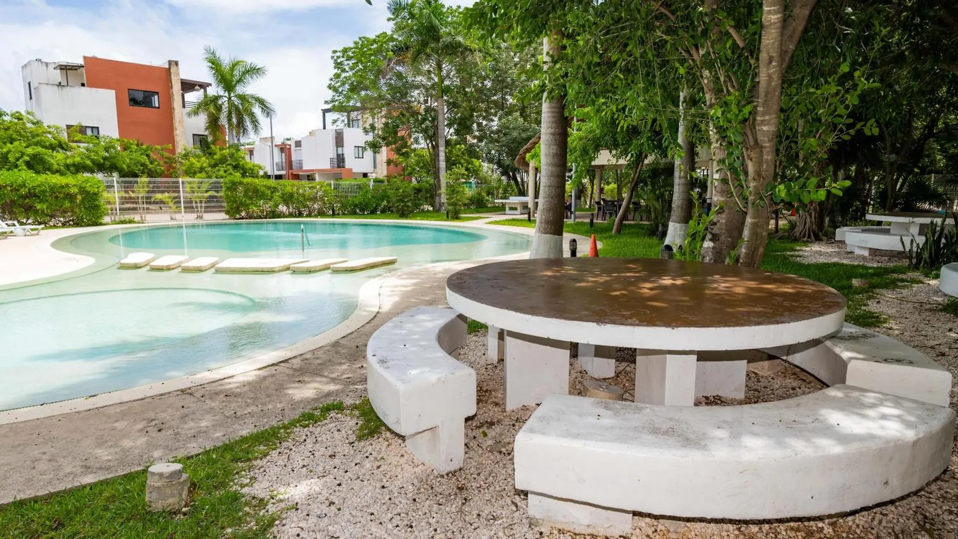 Unico Y Agradable Dto En Zona Centro Para 6 Pax Cancún Mexiko